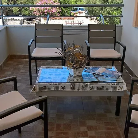 Apartments Krusvina Lun  Exterior photo