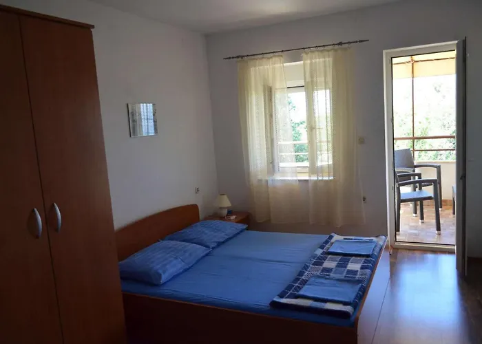Apartments Krusvina