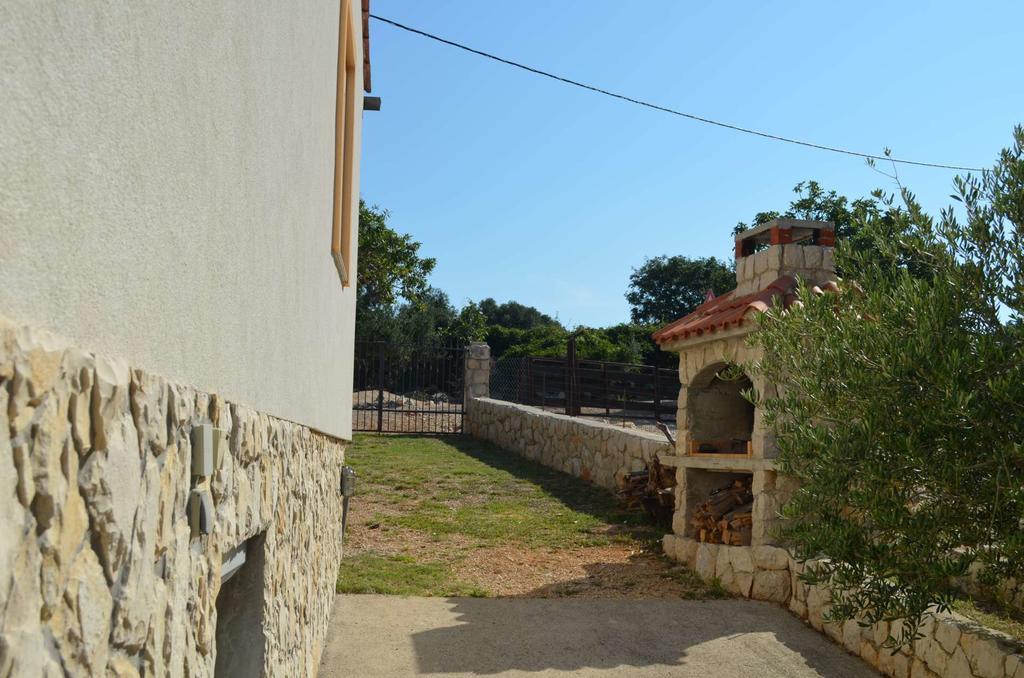 Krusvina Lun (Pag)